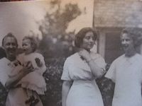 vandyke-mun-dorothy-claire