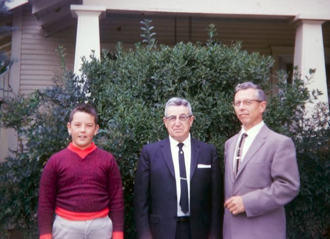 arnett-billy-hollis-van-61.jpg