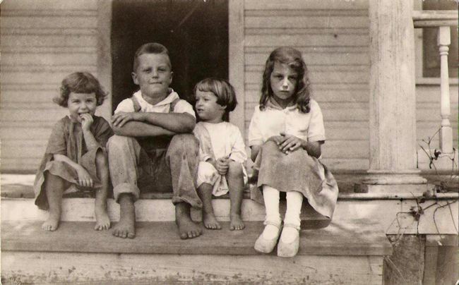 arnett-lenore-van-marc_6aba.jpg