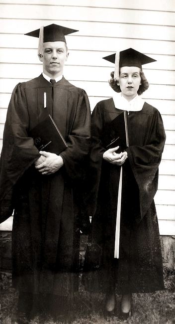 arnett-van-dottie-grad_6adf.jpg