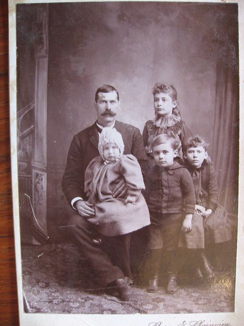 chambers-will-elsie-kids.jpg