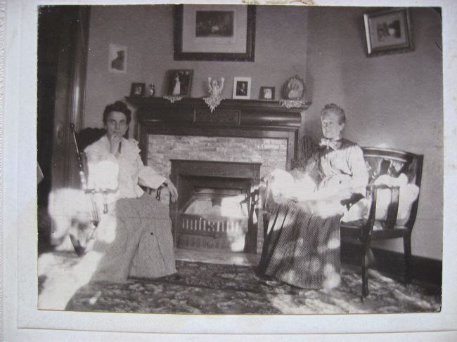 fulton-annie-anneliza.jpg