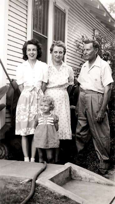 mcinnes-4generations.jpg