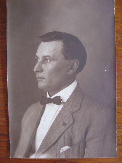 vandyke-bf-2.jpg