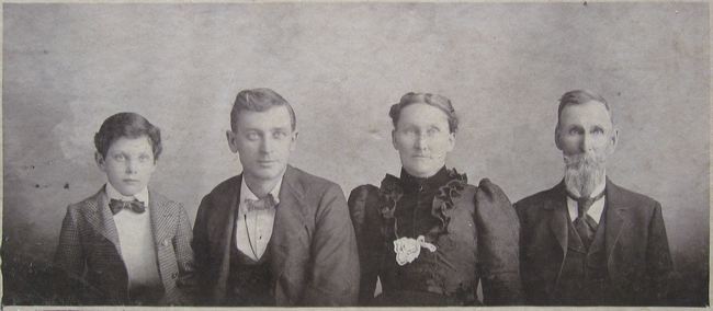 vandyke-x-x-emily-lazarus.jpg