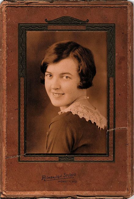 capps-alexandra-teen.jpg
