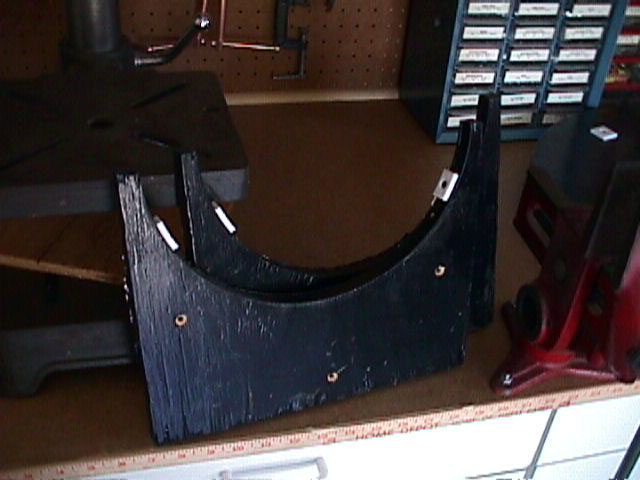 cradles.jpg (52k)