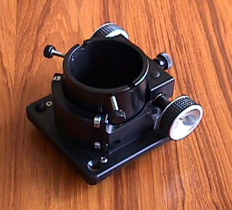focuser.jpg (53k)